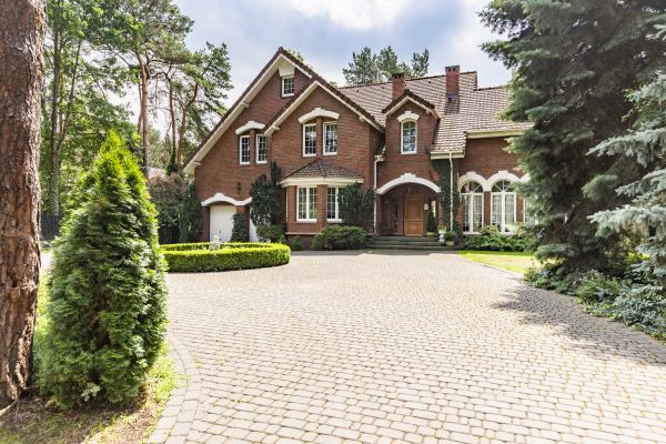 Driveway Brick Repair in Strongsville