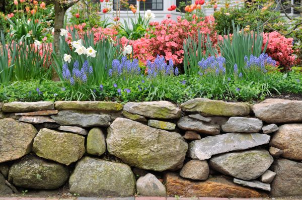 Garden Wall Installation in Strongsville